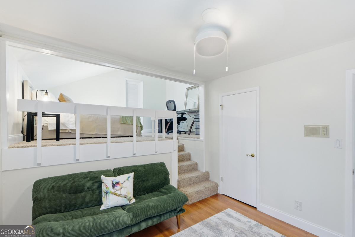 270 Lakeview Ridge W Roswell GA 30076
