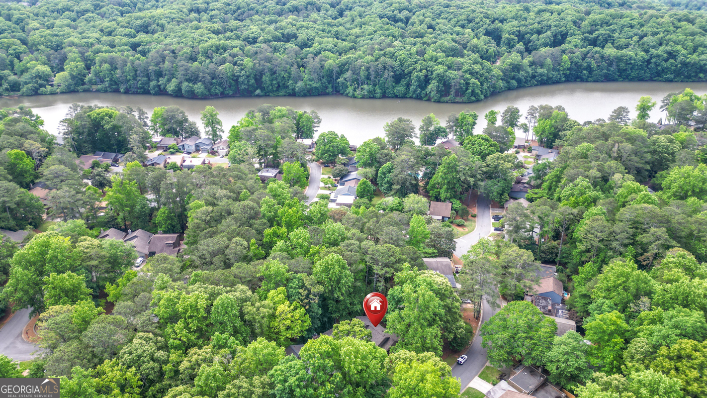 270 Lakeview Ridge W Roswell GA 30076