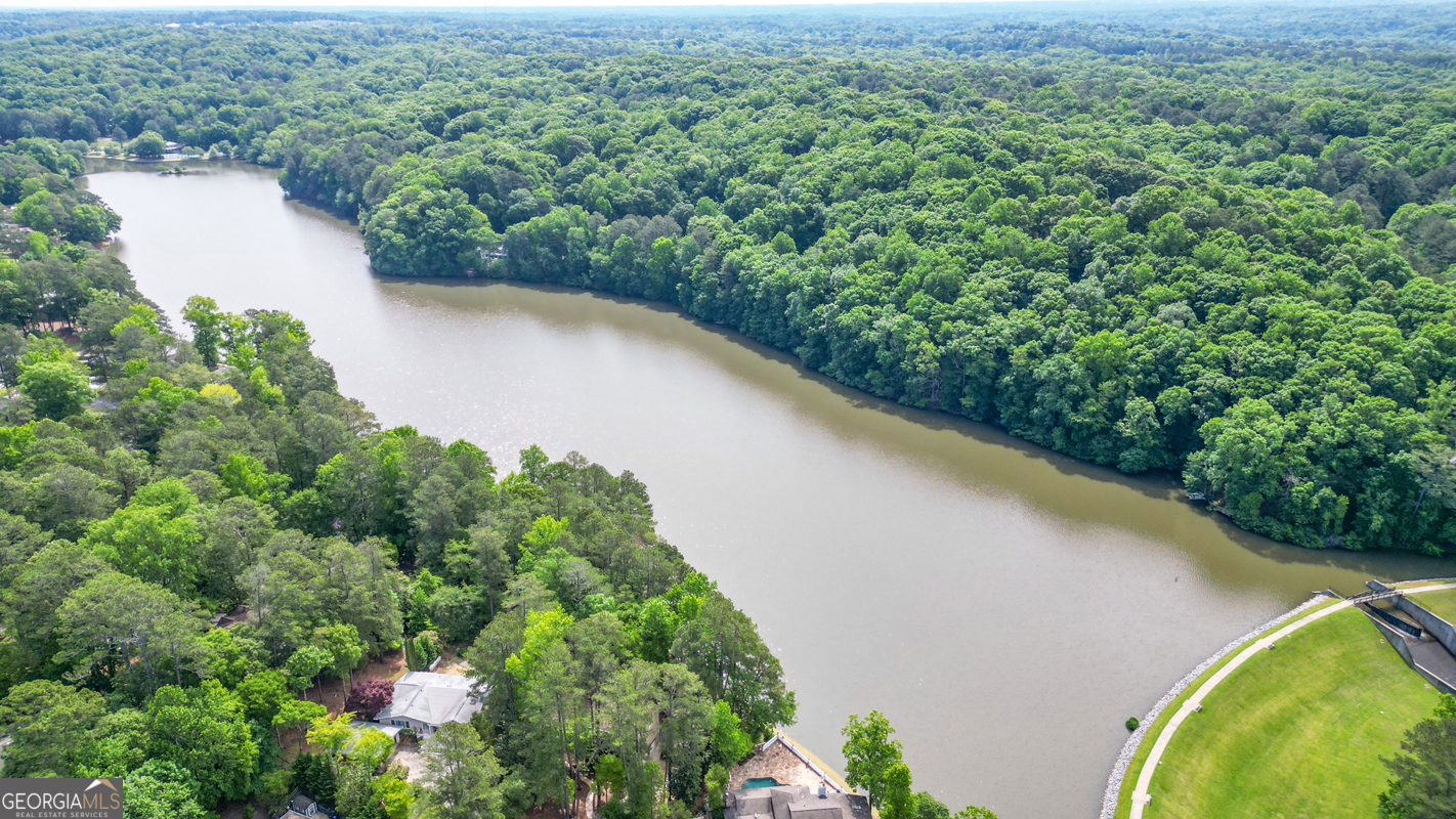 270 Lakeview Ridge W Roswell GA 30076