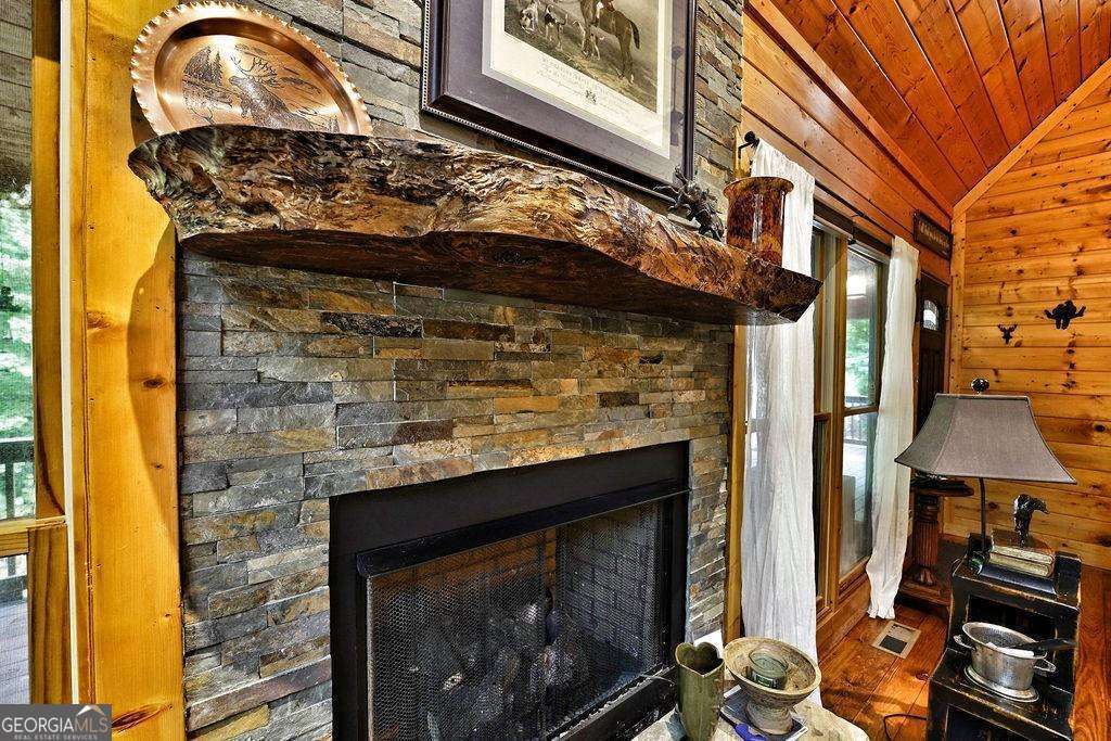 85 Hunter Drive Talking Rock GA 30175