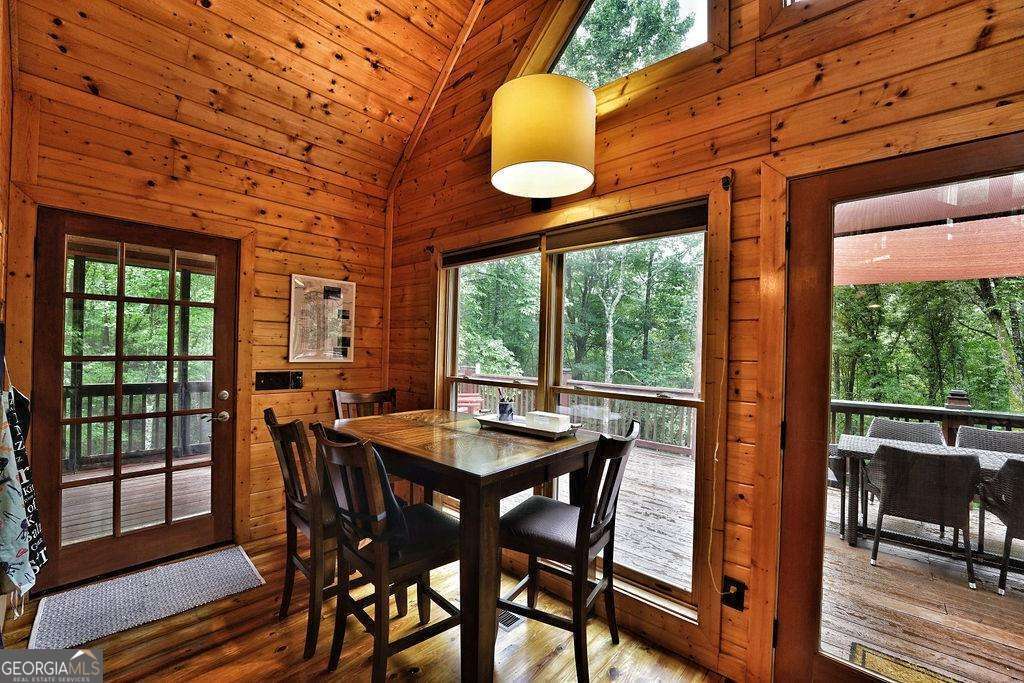 85 Hunter Drive Talking Rock GA 30175