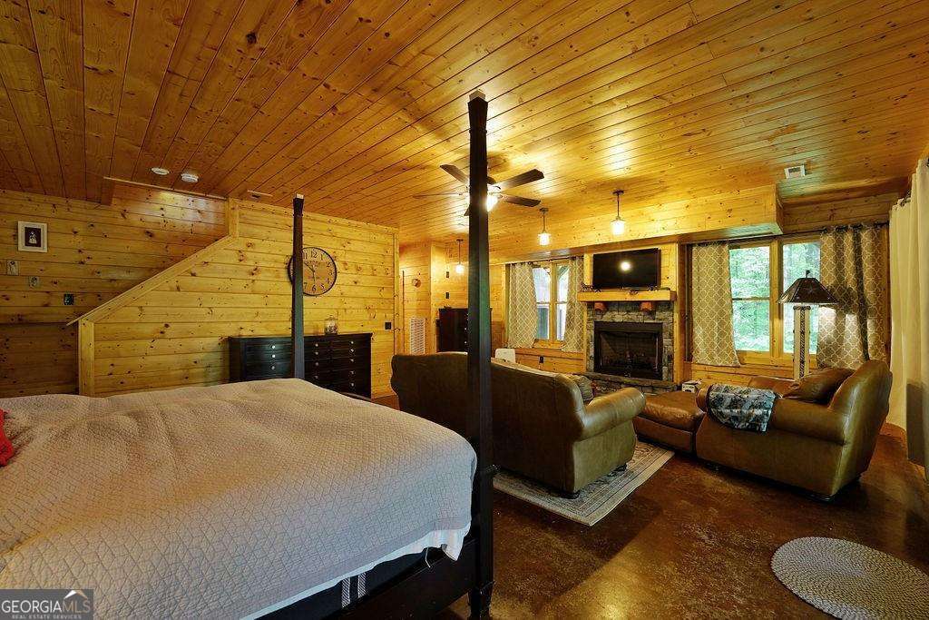 85 Hunter Drive Talking Rock GA 30175