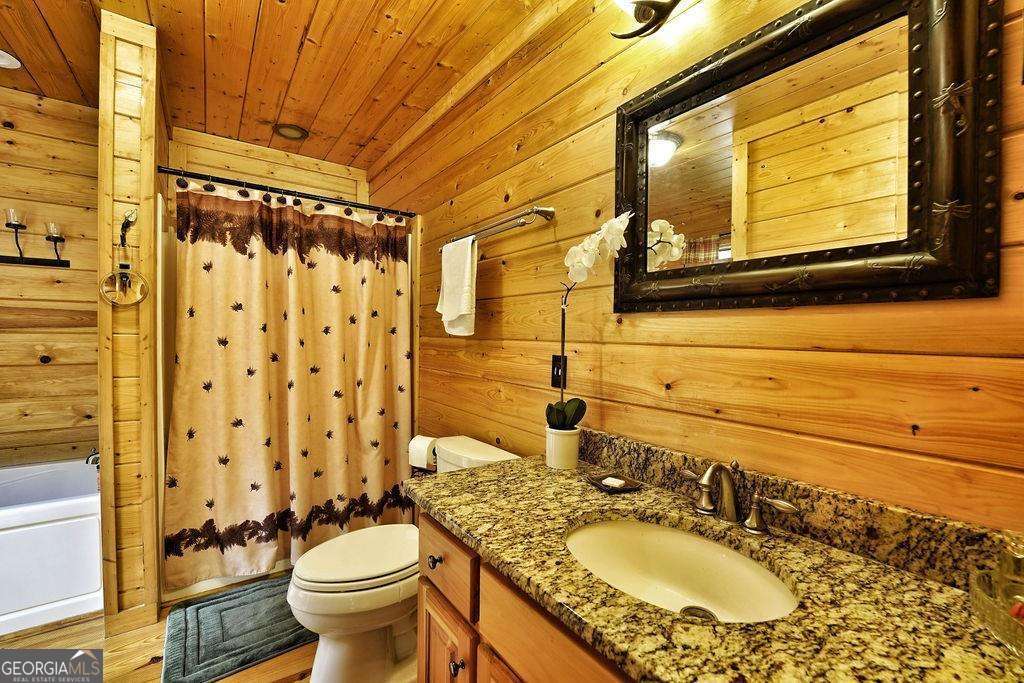 85 Hunter Drive Talking Rock GA 30175