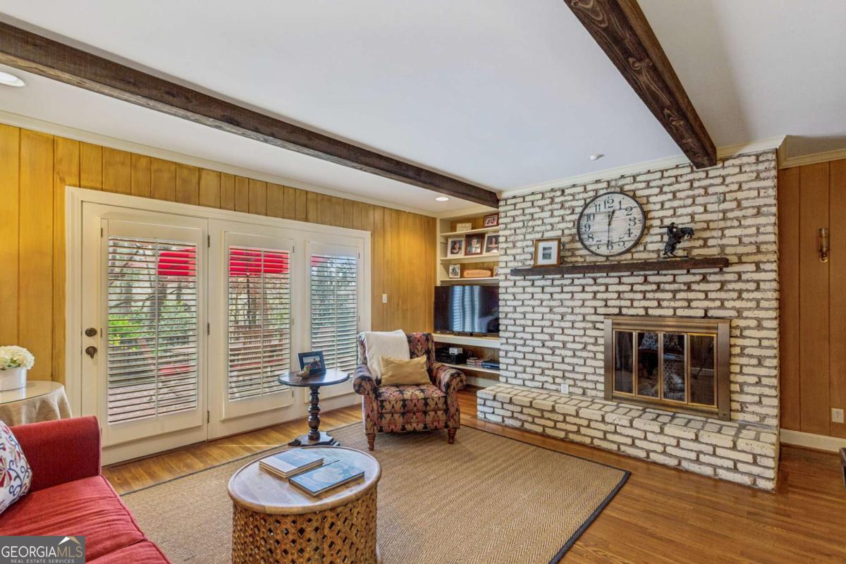 3384 Pine Meadow Road NW Atlanta GA 30327