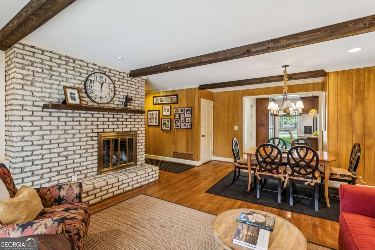 3384 Pine Meadow Road NW Atlanta GA 30327