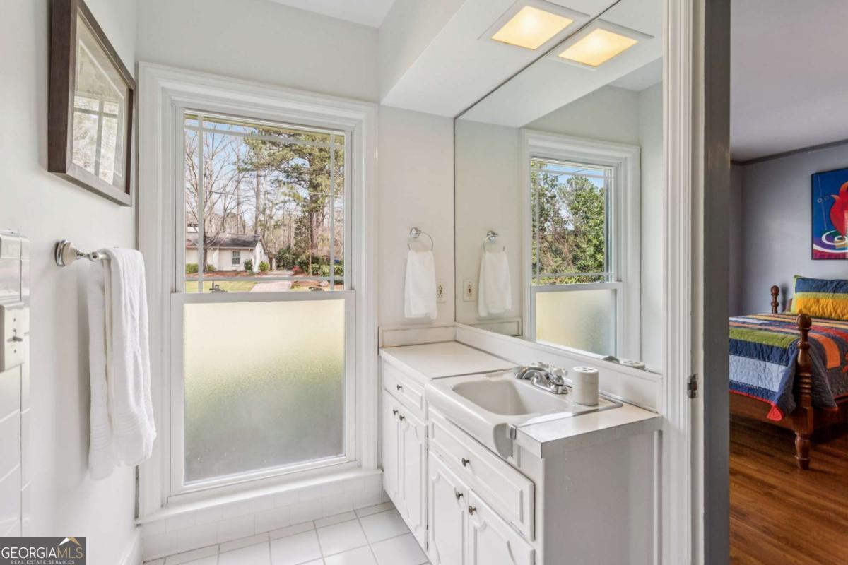 3384 Pine Meadow Road NW Atlanta GA 30327