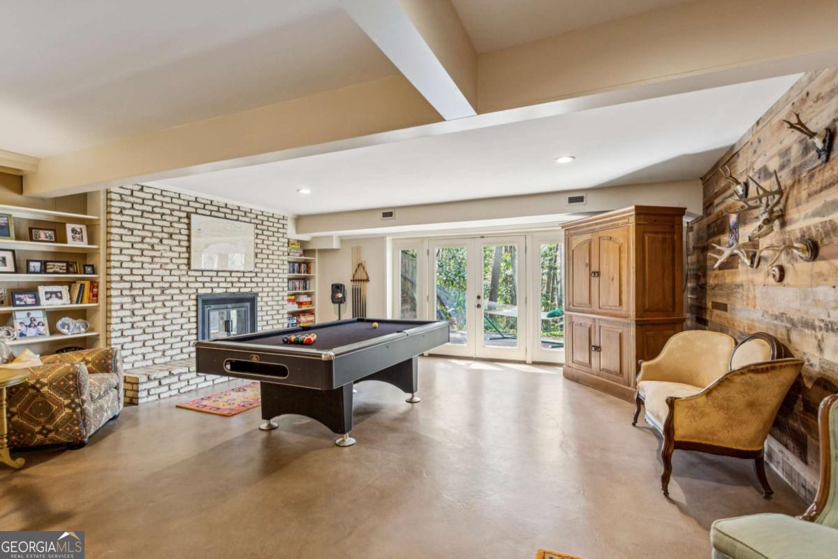3384 Pine Meadow Road NW Atlanta GA 30327