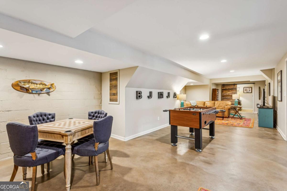 3384 Pine Meadow Road NW Atlanta GA 30327