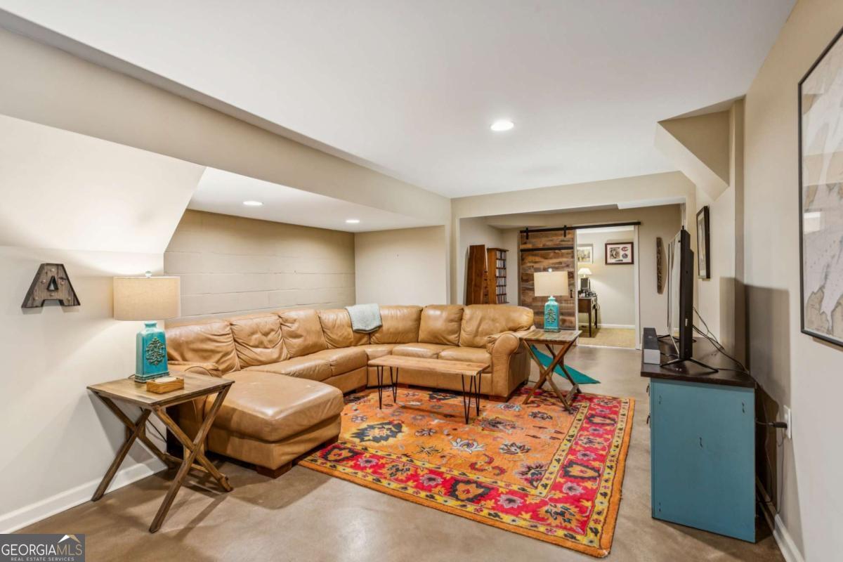 3384 Pine Meadow Road NW Atlanta GA 30327