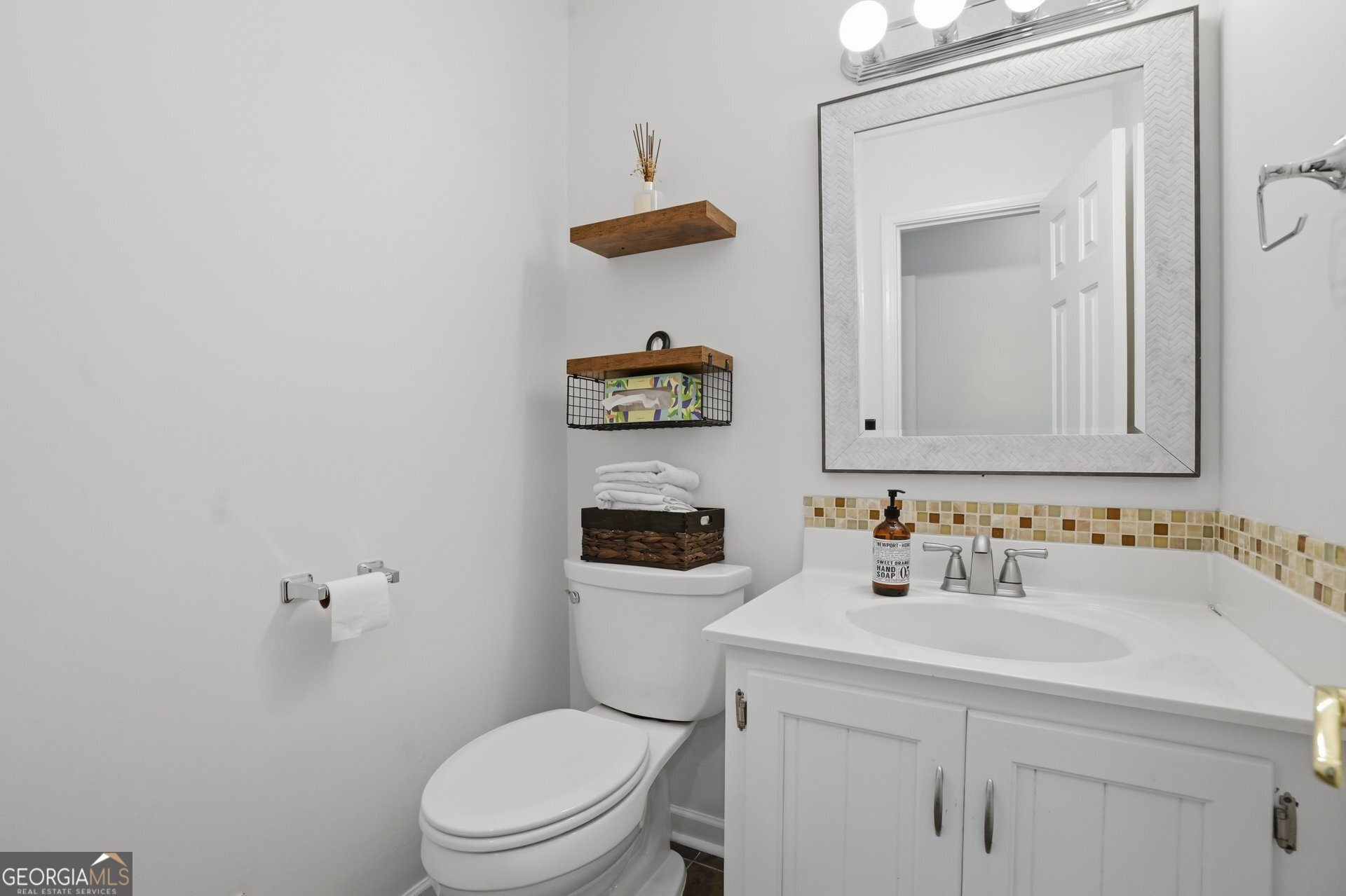 210 Wickerberry Hollow Roswell GA 30075