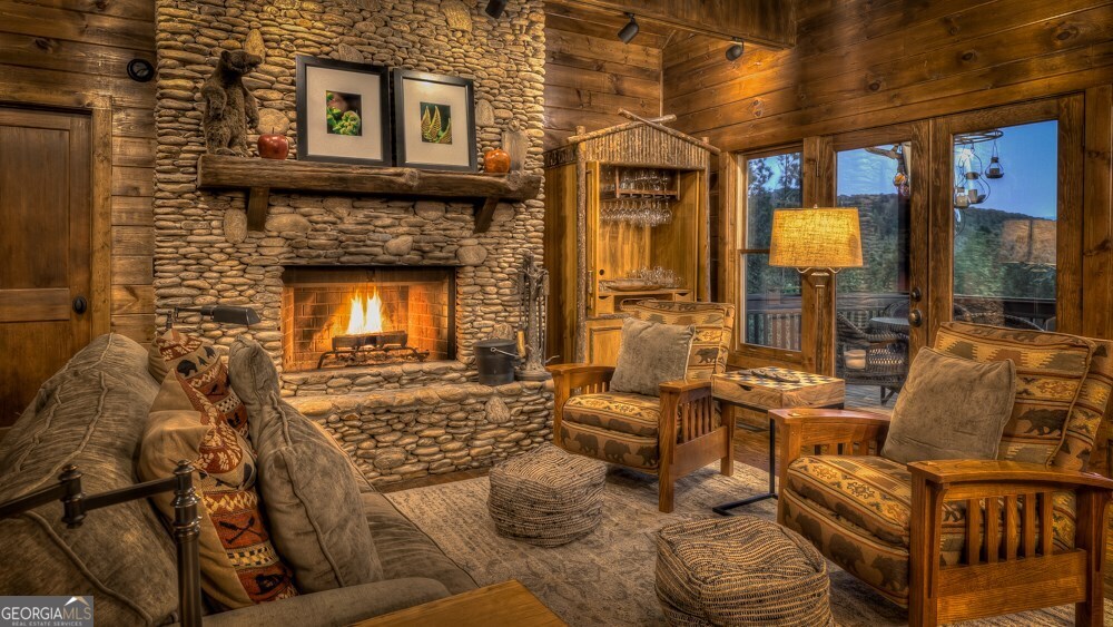 239 Ridge Top Drive Ellijay GA 30536