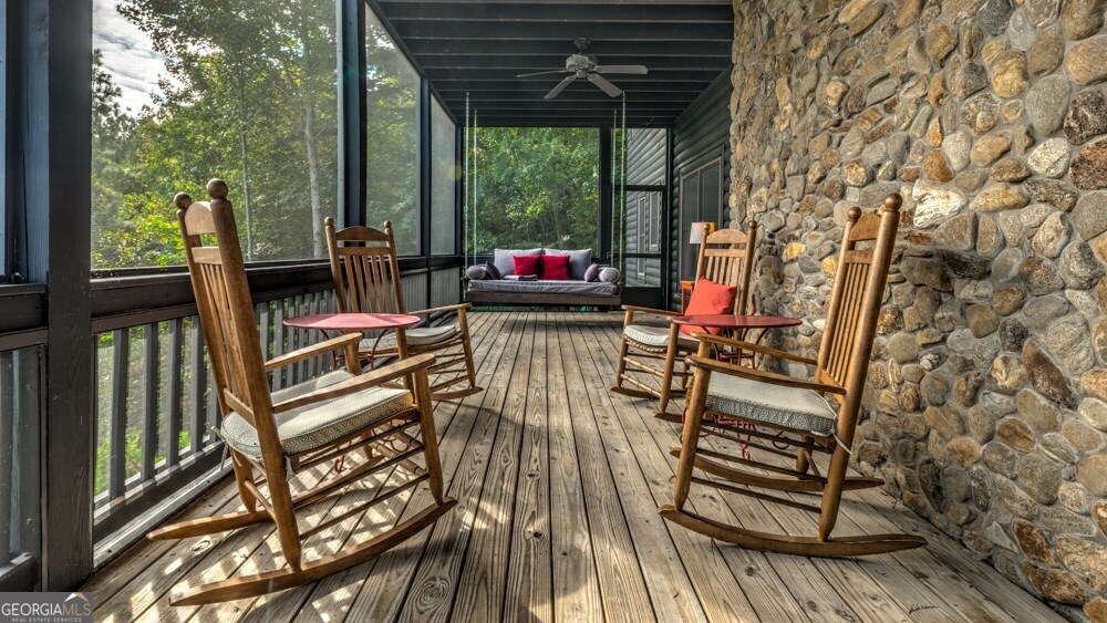 239 Ridge Top Drive Ellijay GA 30536