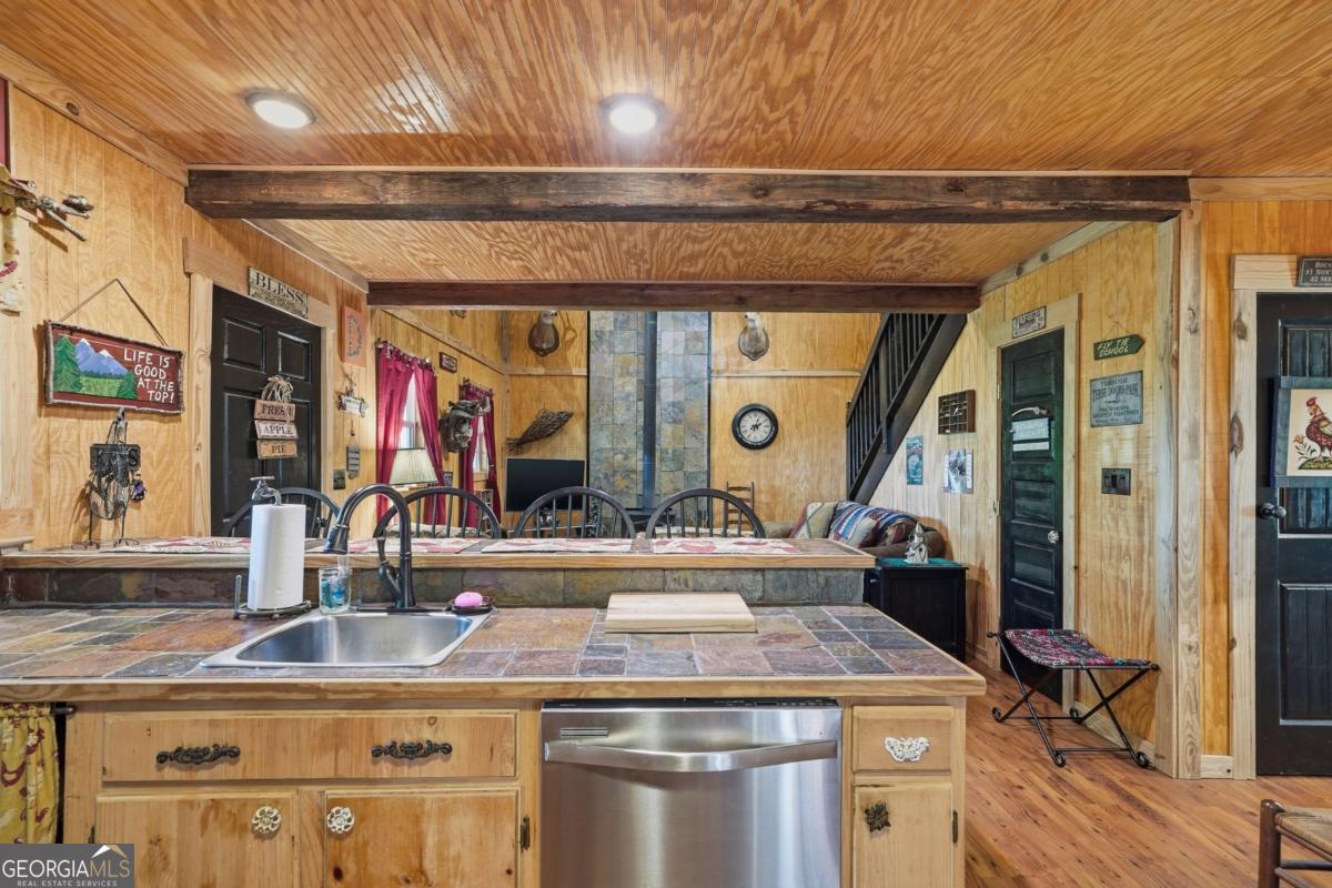 955 Mull Drive Mineral Bluff GA 30559