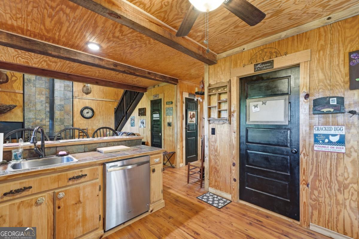 955 Mull Drive Mineral Bluff GA 30559