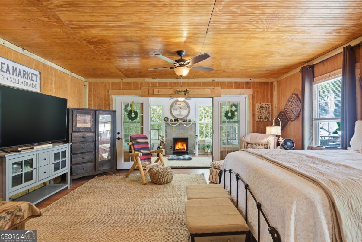 955 Mull Drive Mineral Bluff GA 30559