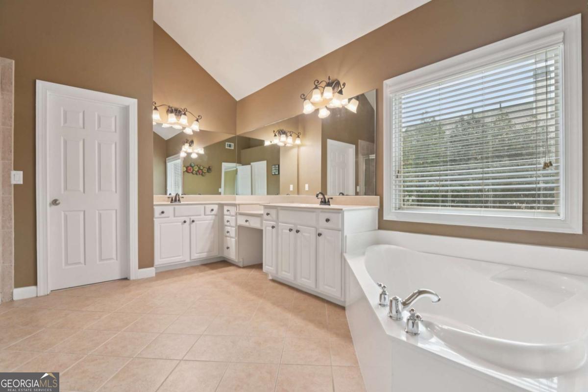 1842 Belmont Creek Pointe Suwanee GA 30024