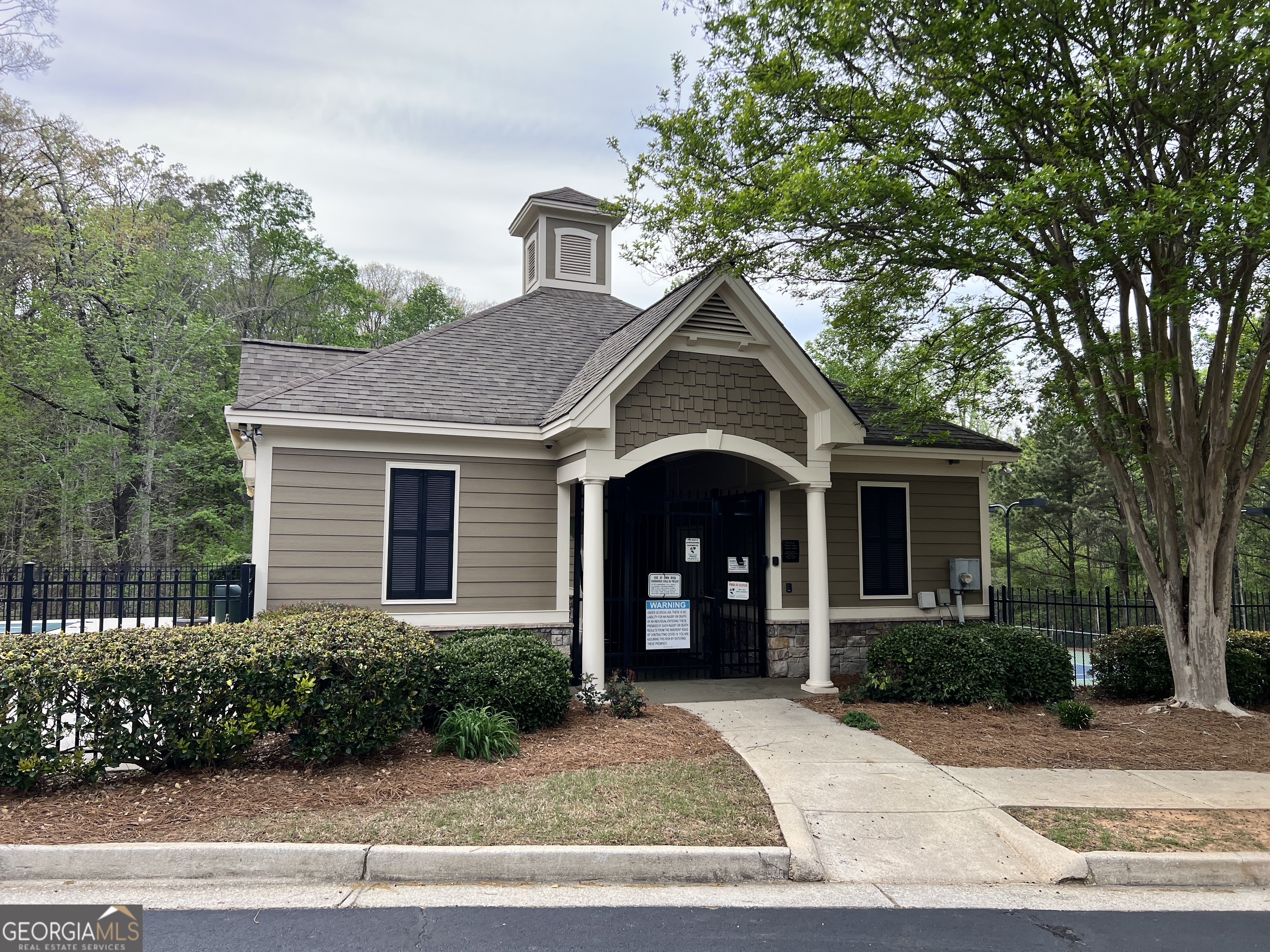 1842 Belmont Creek Pointe Suwanee GA 30024