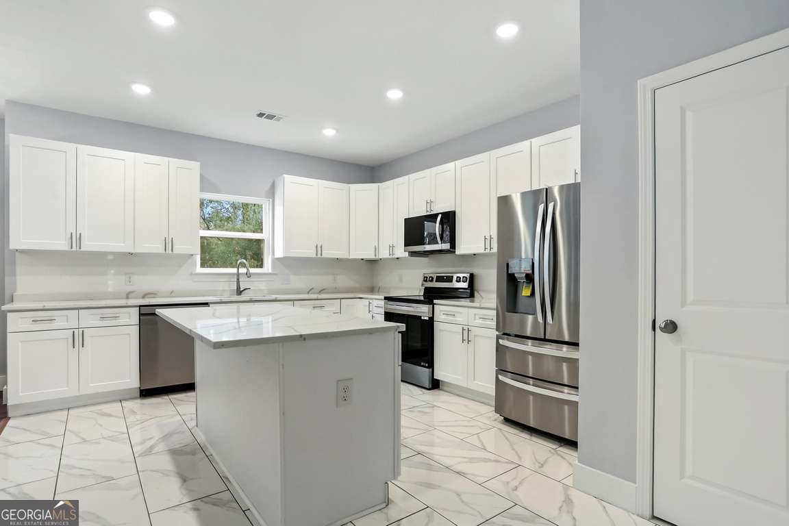 220 Skinner Avenue N Pooler GA 31322