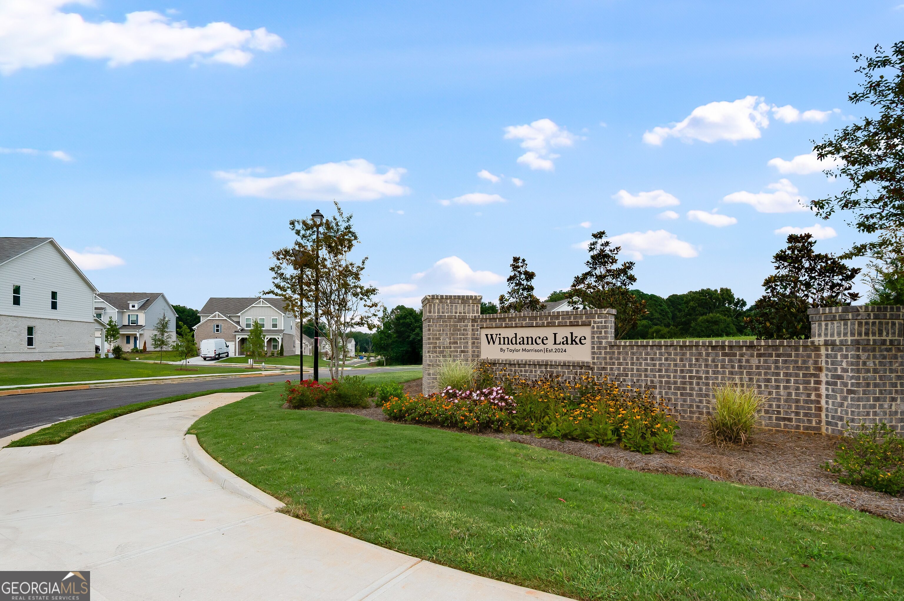 1703 Fawlocke Run Loganville GA 30052