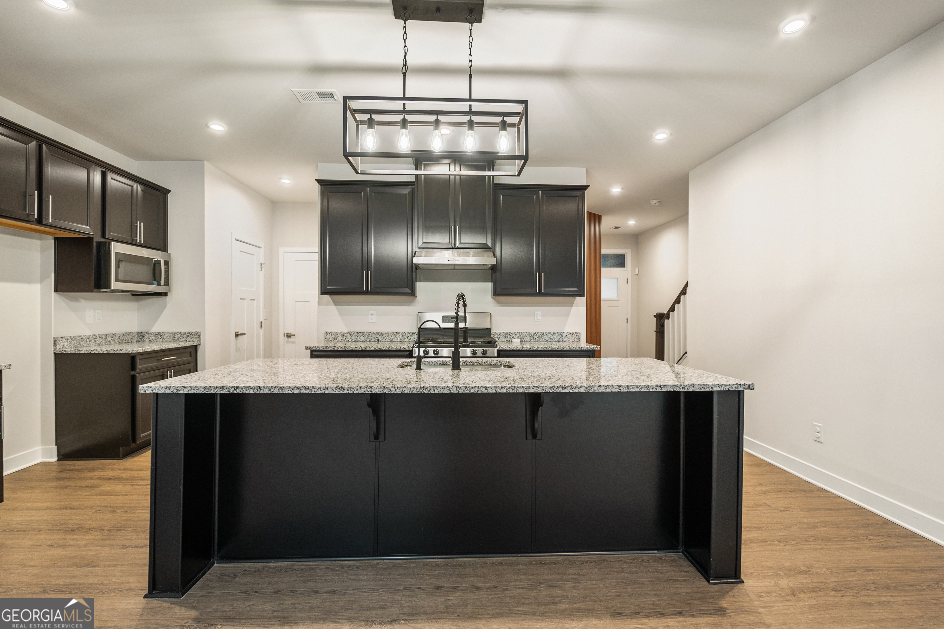 21 Red Lane Hoschton GA 30548