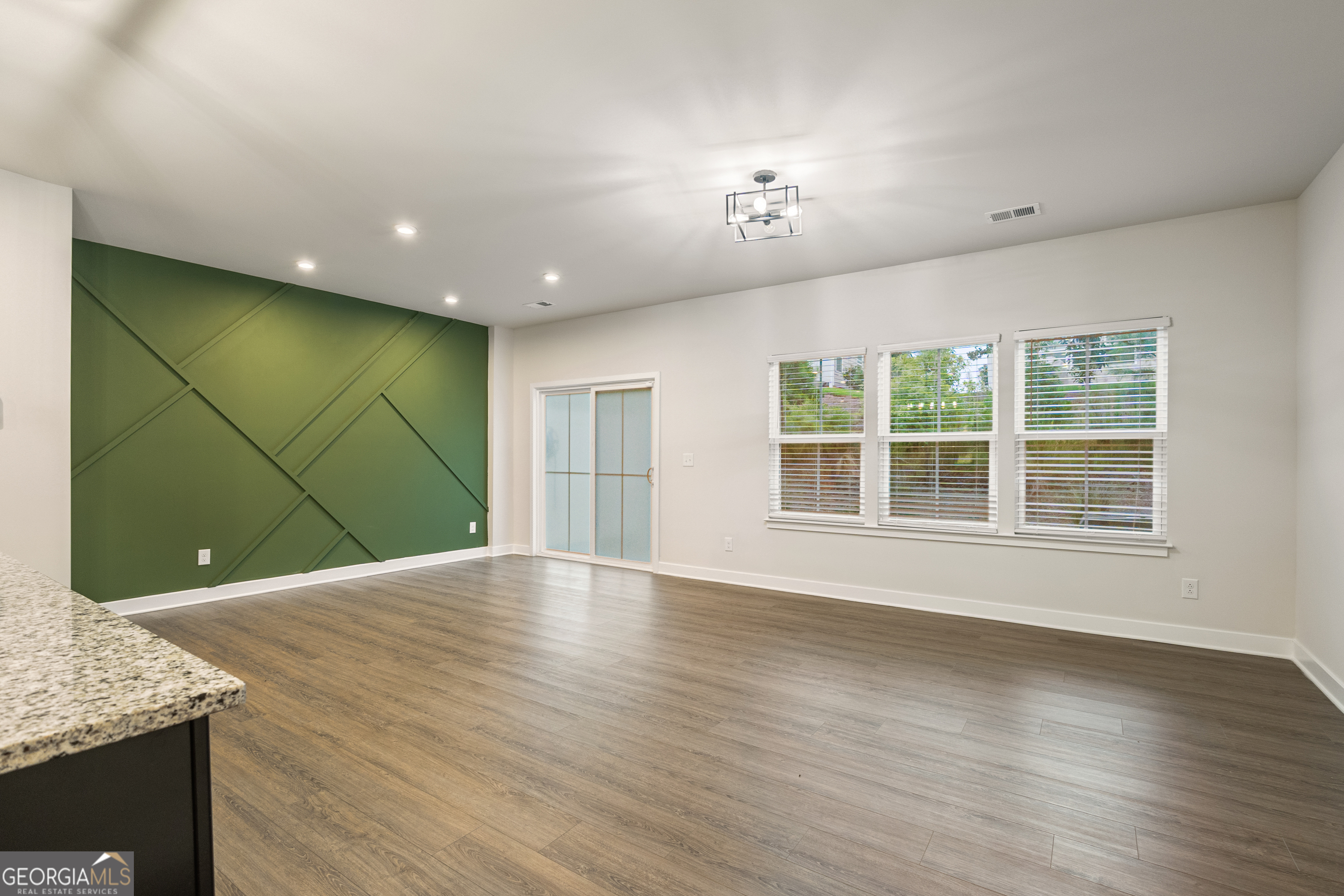 21 Red Lane Hoschton GA 30548