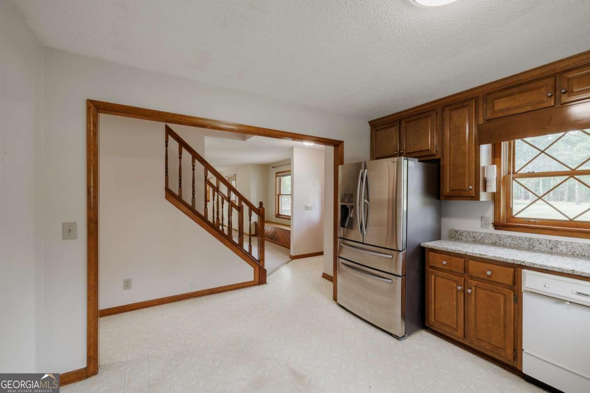 1967 Calhoun Falls Highway Elberton GA 30635
