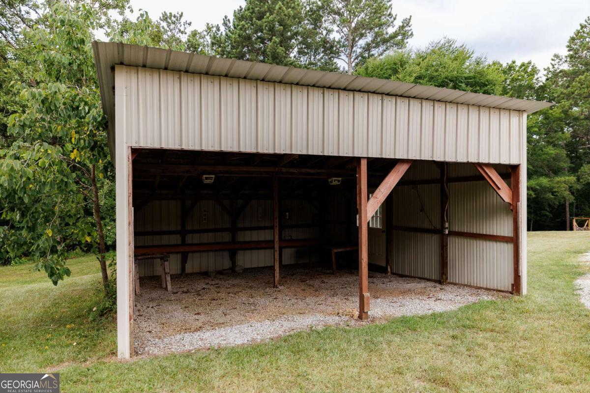 1967 Calhoun Falls Highway Elberton GA 30635