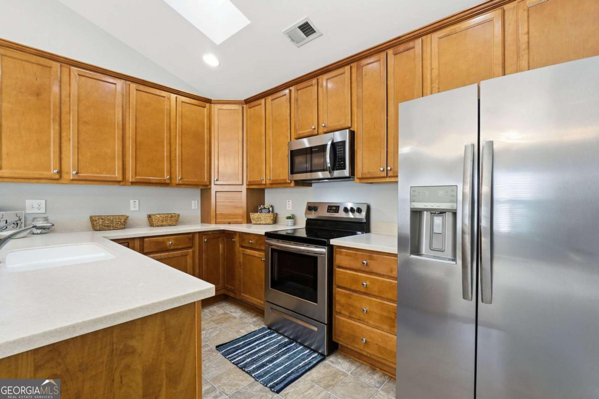 502 Arden Close Woodstock GA 30188