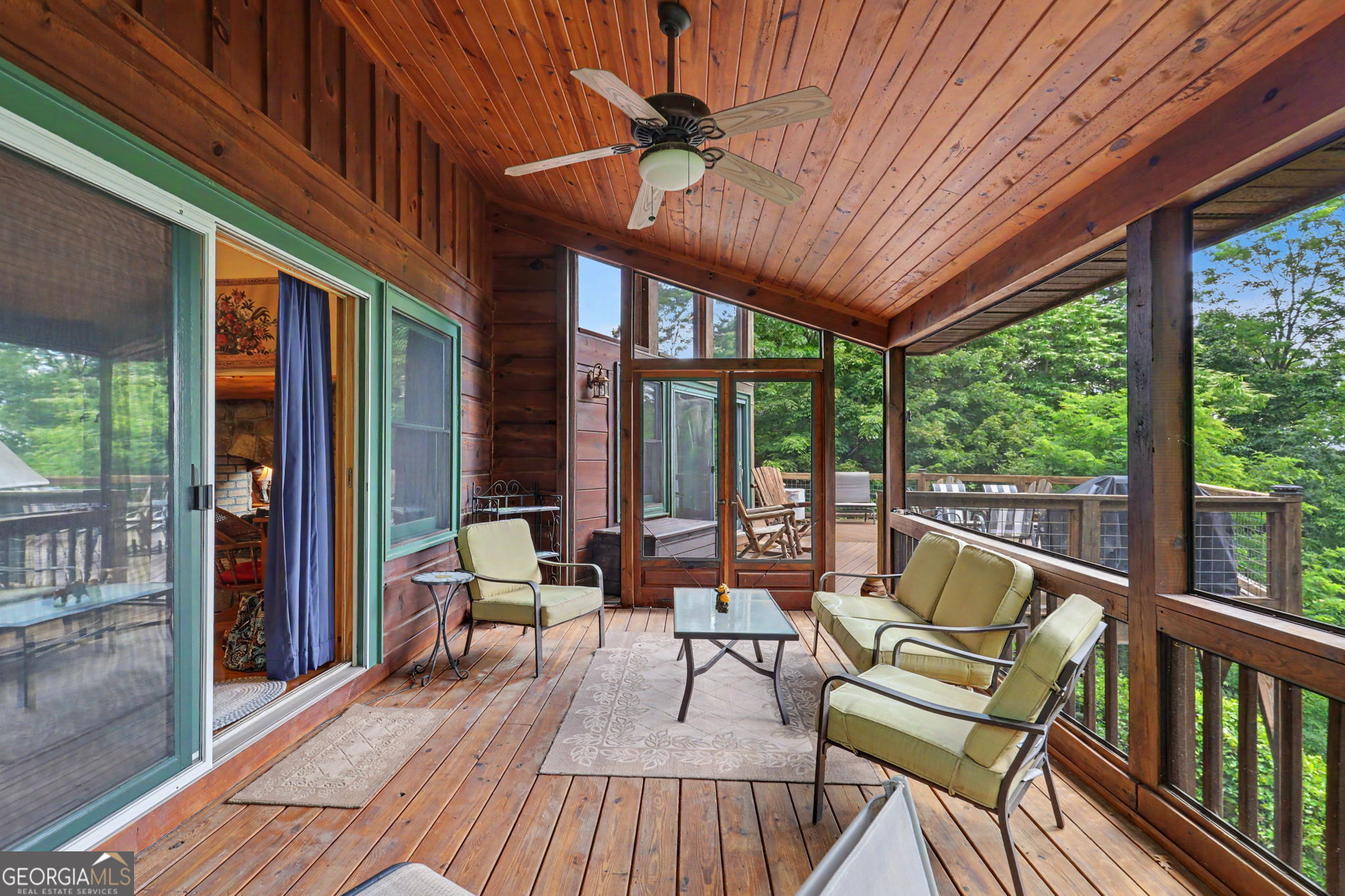 1039 Arbor Drive Lakemont GA 30552
