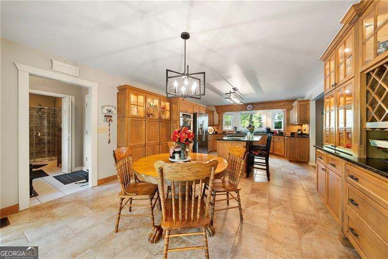 31 Fawn Lake Trail NE White GA 30184