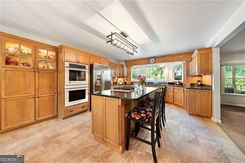 31 Fawn Lake Trail NE White GA 30184