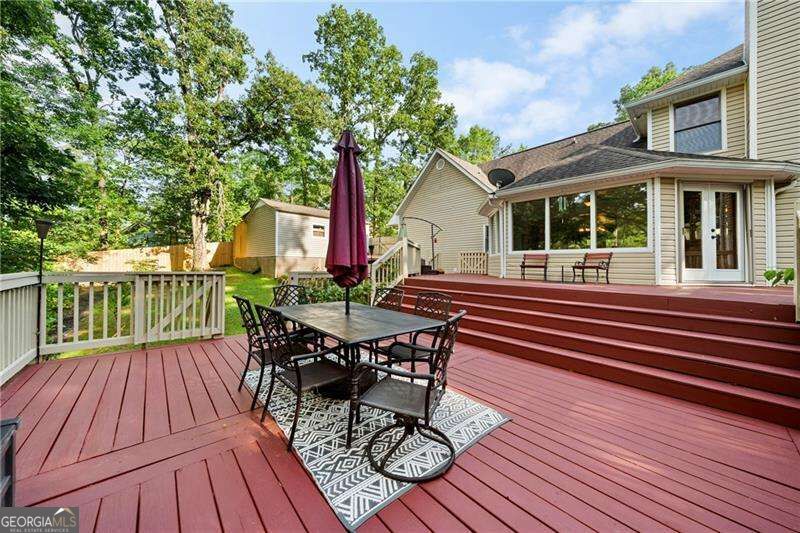 31 Fawn Lake Trail NE White GA 30184