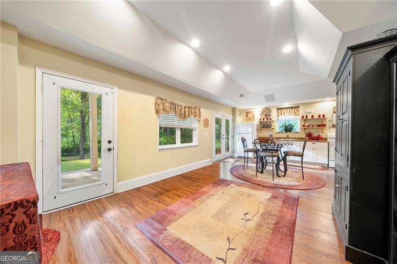 31 Fawn Lake Trail NE White GA 30184