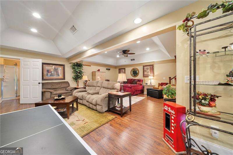 31 Fawn Lake Trail NE White GA 30184