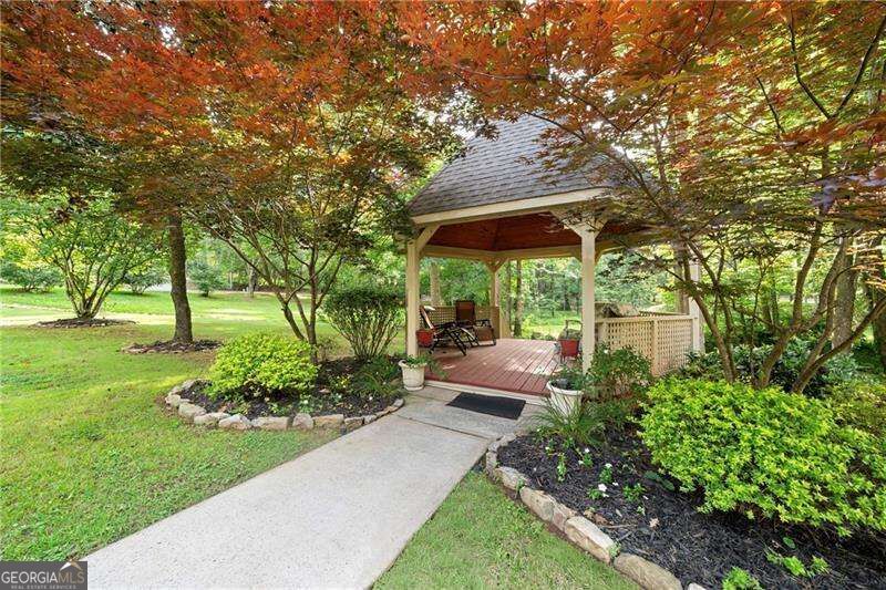 31 Fawn Lake Trail NE White GA 30184