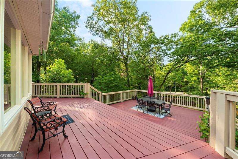 31 Fawn Lake Trail NE White GA 30184