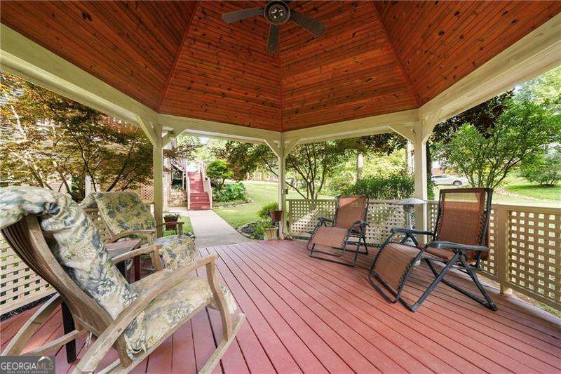 31 Fawn Lake Trail NE White GA 30184