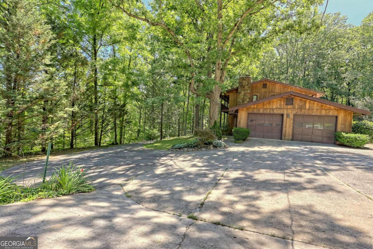 192 Brookwood Drive Blairsville GA 30512