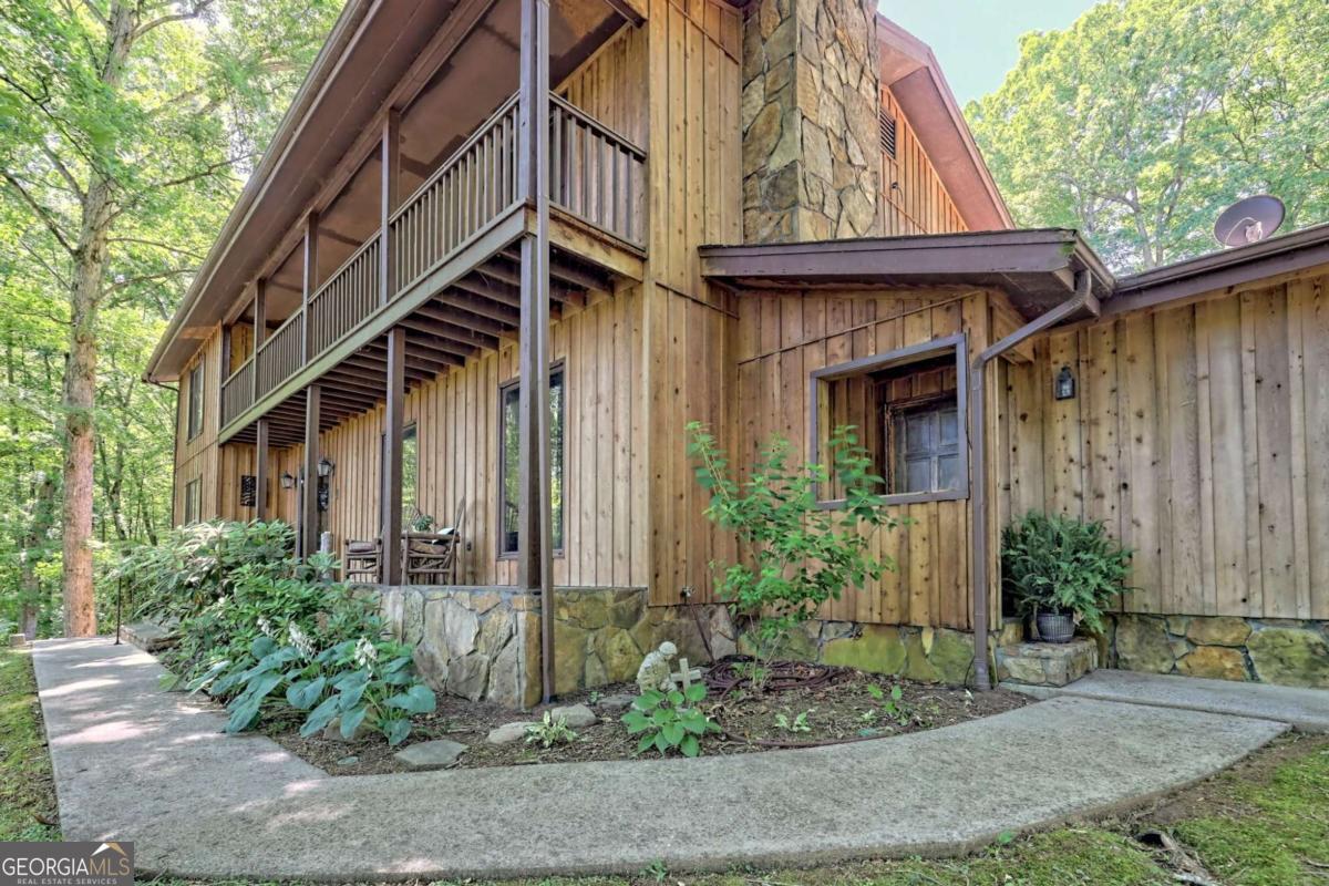 192 Brookwood Drive Blairsville GA 30512