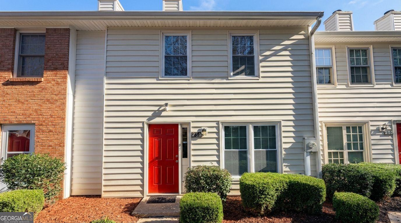 250 Mill Creek Place Roswell GA 30076