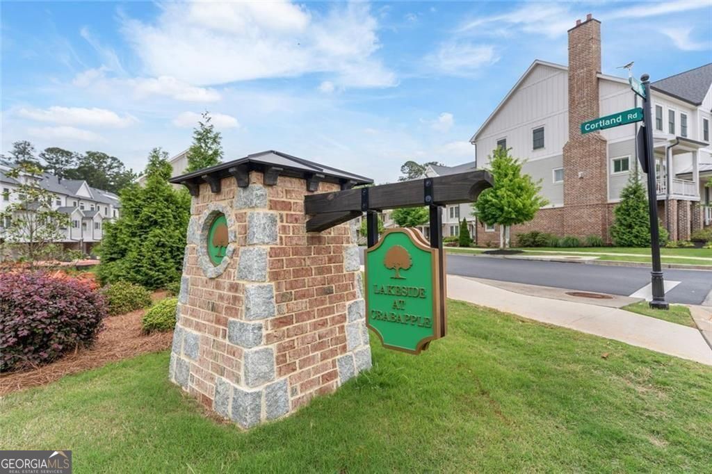 2005 Cortland Road Alpharetta GA 30009