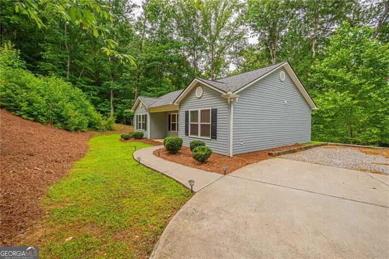 1165 Chesterra Drive Dahlonega GA 30533