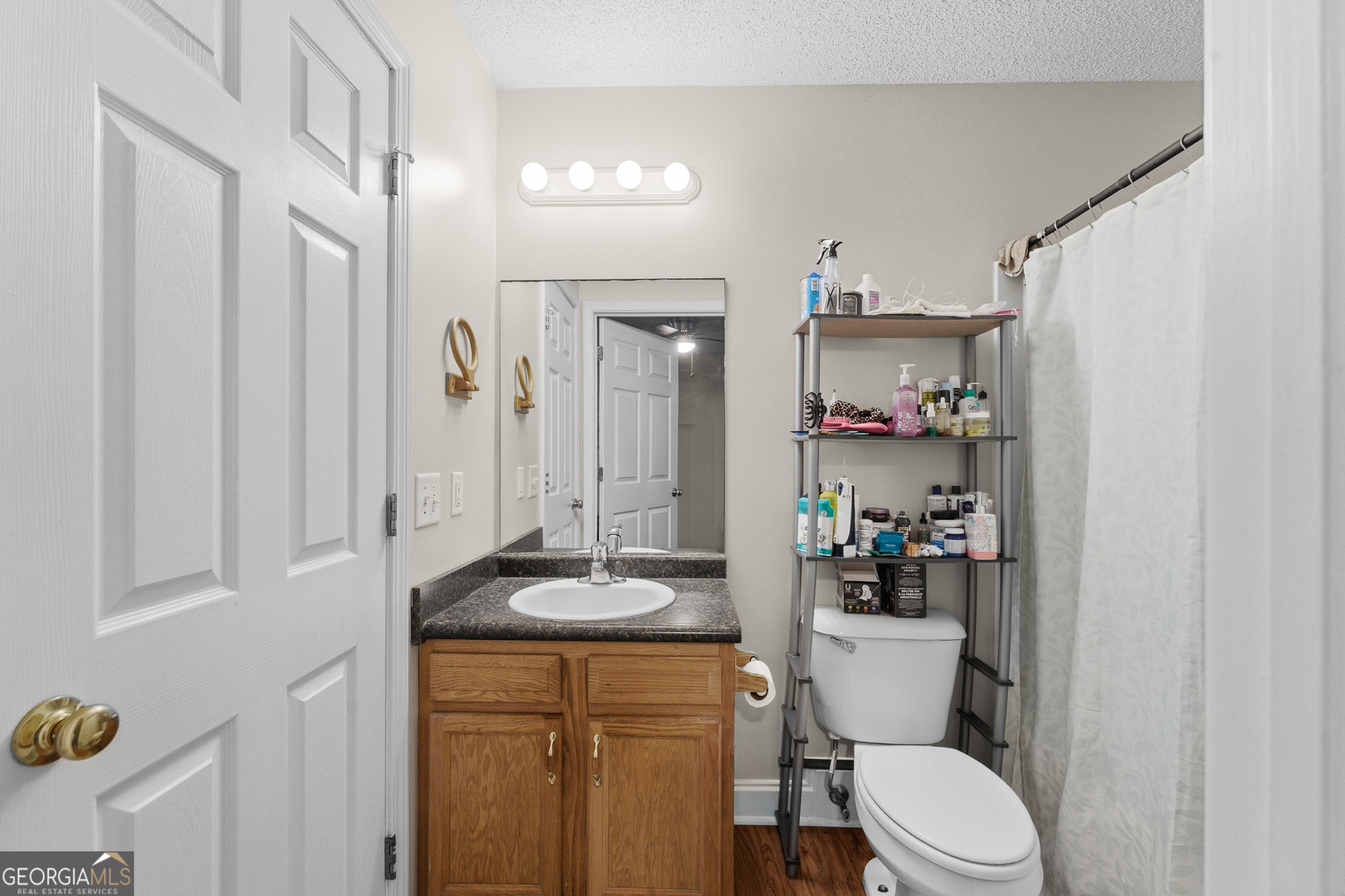 1908 Comet Avenue Savannah GA 31405