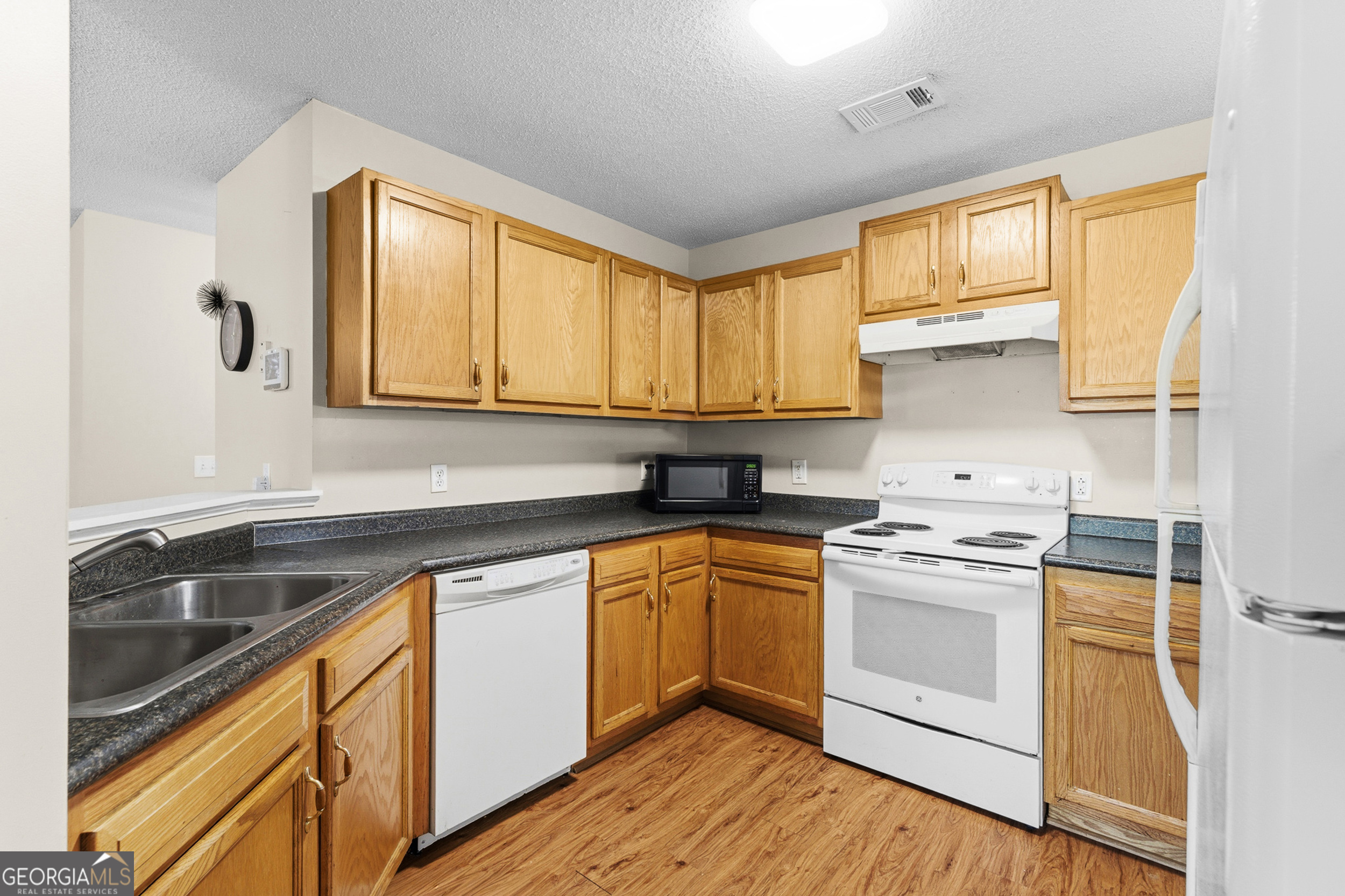 1908 Comet Avenue Savannah GA 31405