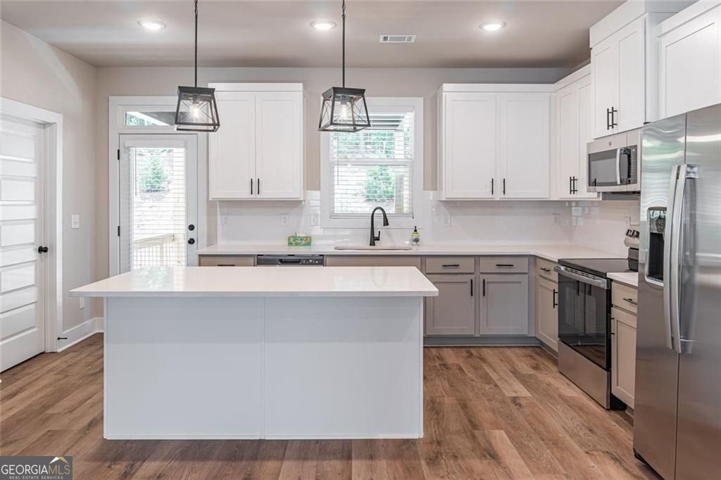 10 Rock Park Way Tucker GA 30084