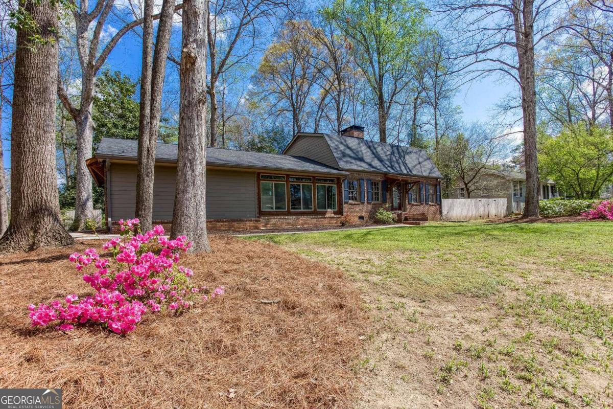 643 Grove Parkway SE Marietta GA 30067