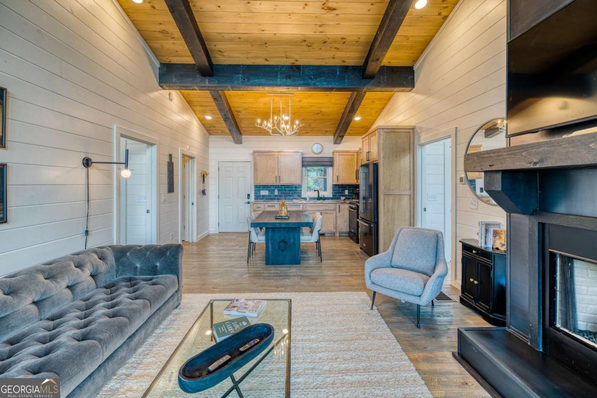 281 Raintree Bend Blue Ridge GA 30513