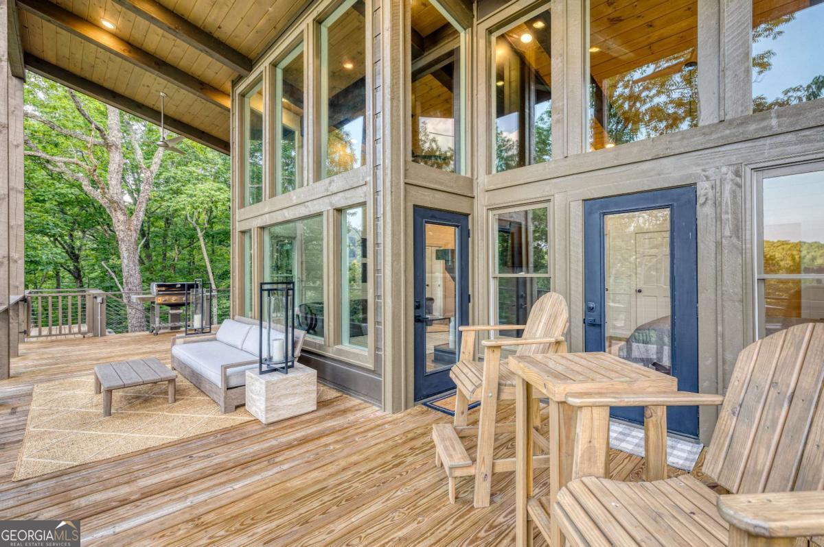 281 Raintree Bend Blue Ridge GA 30513