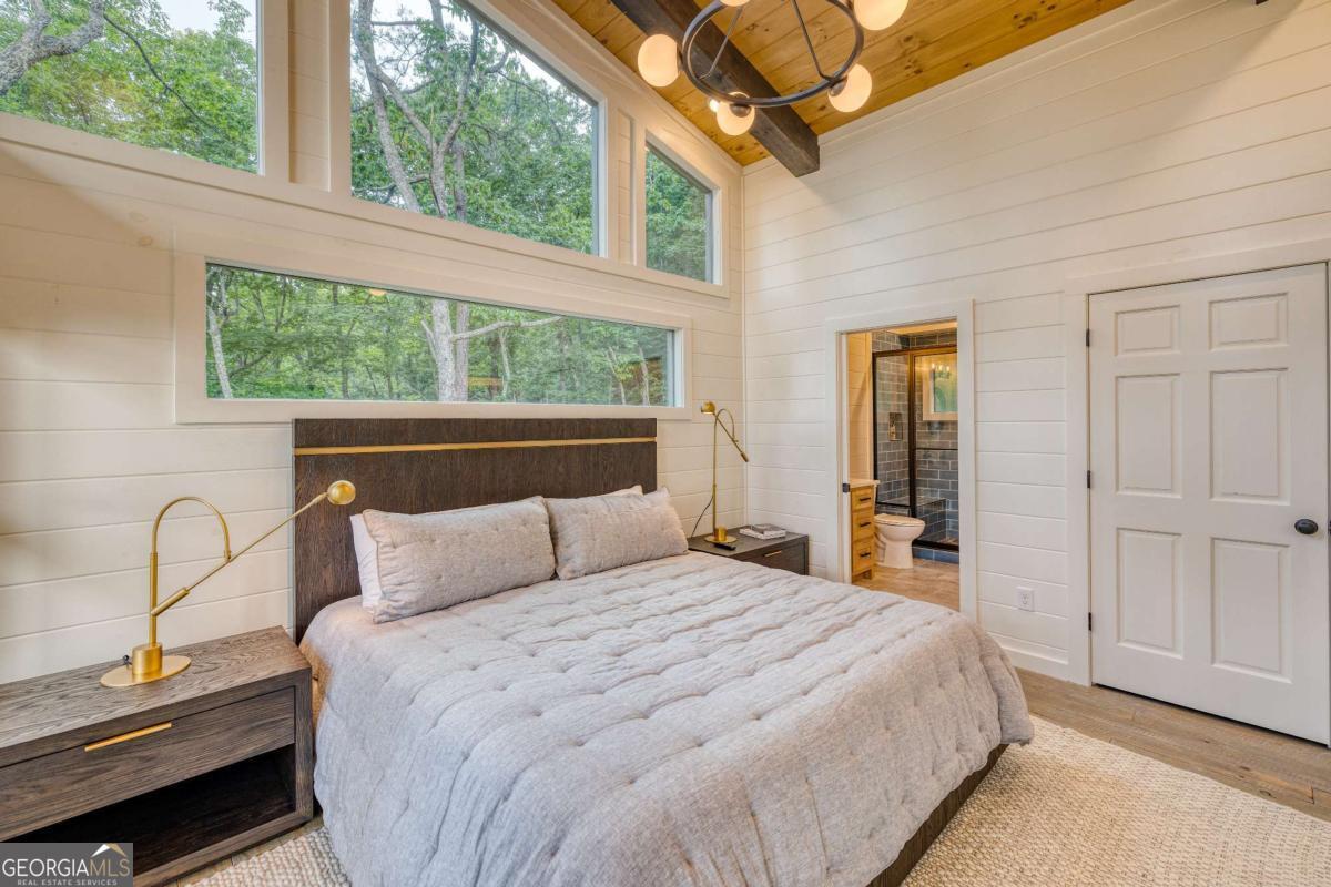 281 Raintree Bend Blue Ridge GA 30513