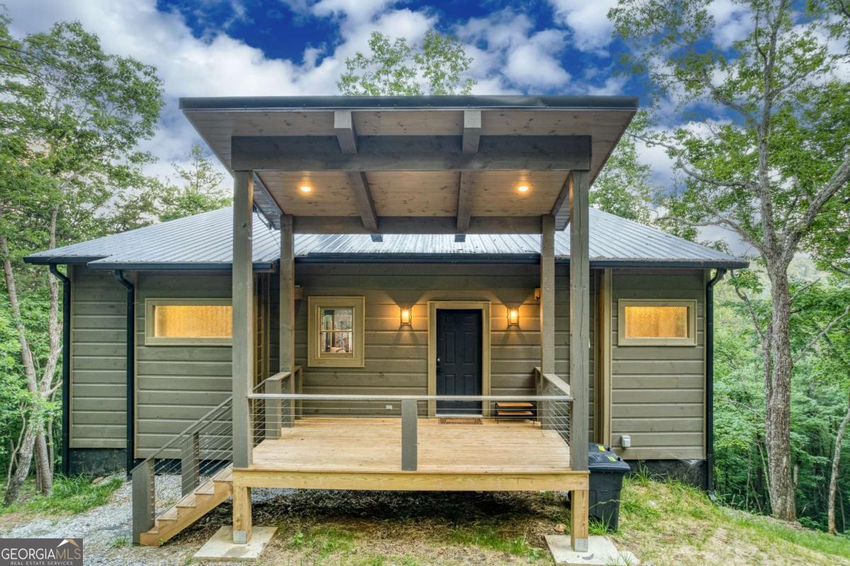 281 Raintree Bend Blue Ridge GA 30513
